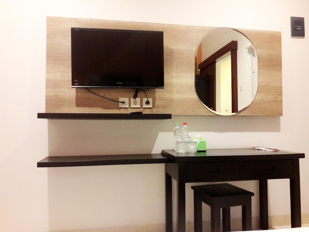 Melody Guest House Cilegon Kültér fotó