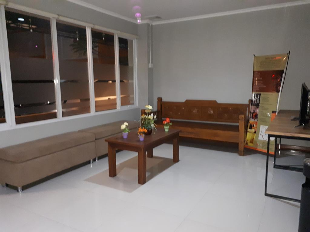 Melody Guest House Cilegon Kültér fotó